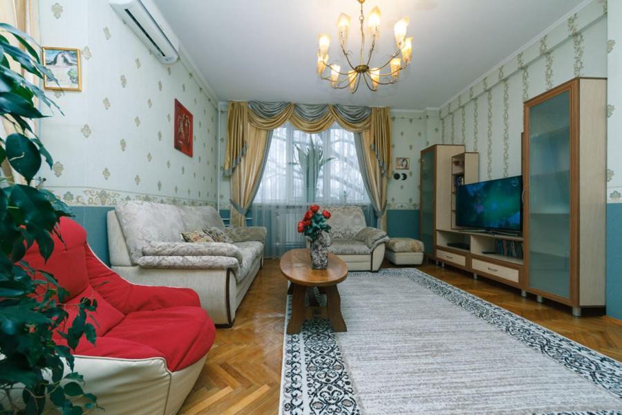 Three-Room Apartments At The Polytechnic Institute Kijów Zewnętrze zdjęcie