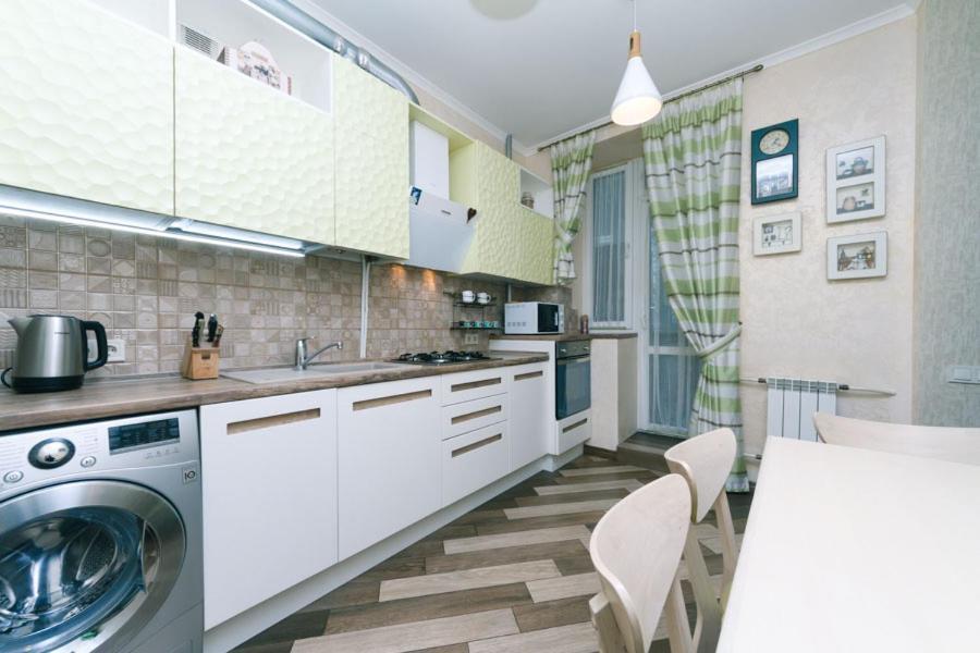 Three-Room Apartments At The Polytechnic Institute Kijów Zewnętrze zdjęcie
